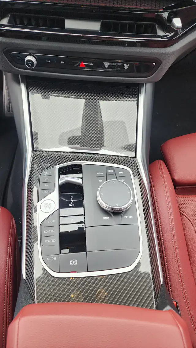 2025 BMW m340i Premium   m adaptive suspension - Photo 9