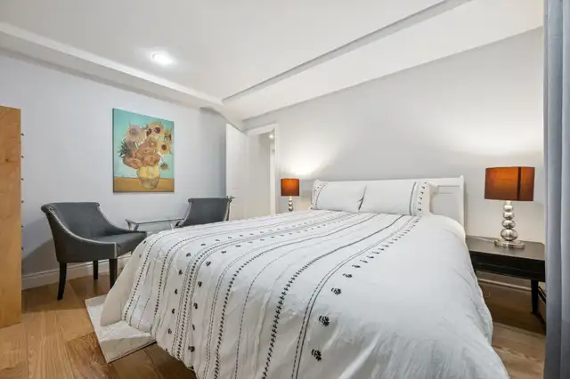 Furnished Apartment for Rent in Port Credit - Photo 7