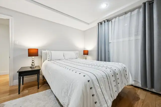 Furnished Apartment for Rent in Port Credit - Photo 8