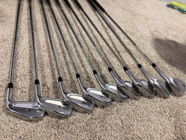 Nike VR Pro Combo Irons, Wedges, Woods, Bag - Photo 4