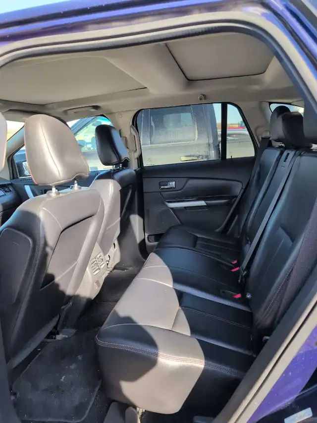 2011 Ford Edge Limited - Photo 5