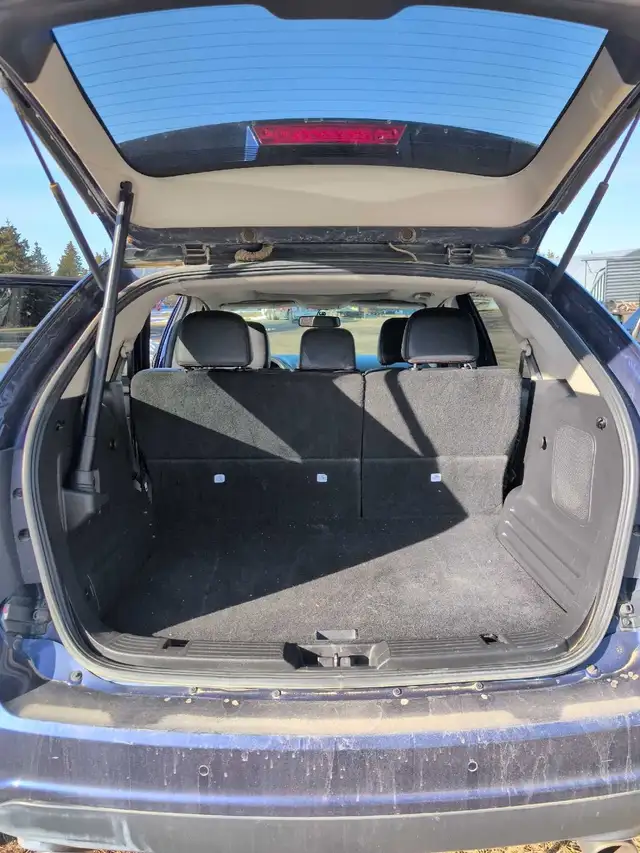 2011 Ford Edge Limited - Photo 8