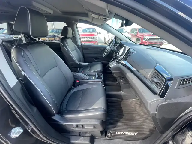 2022 Honda Odyssey Touring 7-Passenger/NAVI/B.CAM/DVD/LEATHER/SU - Photo 9