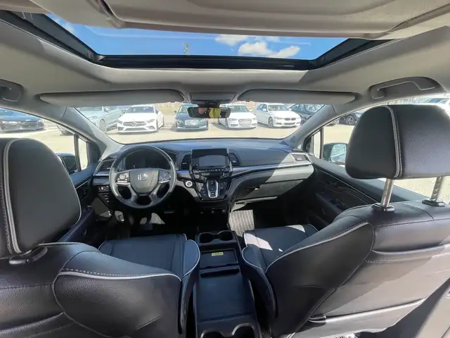 2022 Honda Odyssey Touring 7-Passenger/NAVI/B.CAM/DVD/LEATHER/SU - Photo 15