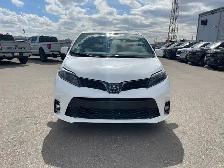 2020 Toyota Sienna SE AWD 7-Passenger/NAVI/CAM/DVD/LEATHER/SUNRO - Photo 2