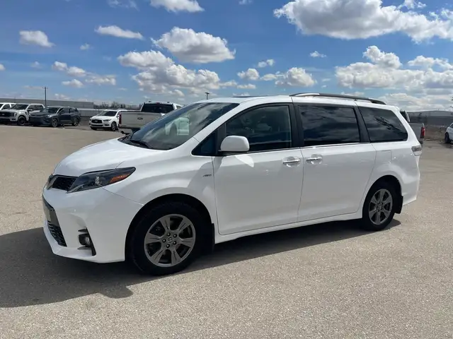 2020 Toyota Sienna SE AWD 7-Passenger/NAVI/CAM/DVD/LEATHER/SUNRO - Photo 3