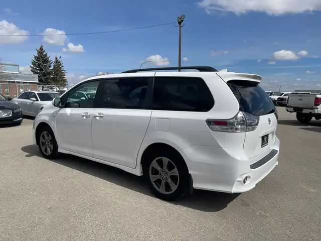 2020 Toyota Sienna SE AWD 7-Passenger/NAVI/CAM/DVD/LEATHER/SUNRO - Photo 5