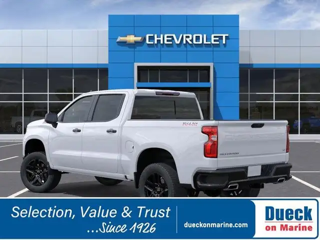 2026 Chevrolet Silverado 1500 LT Trail Boss - Photo 3