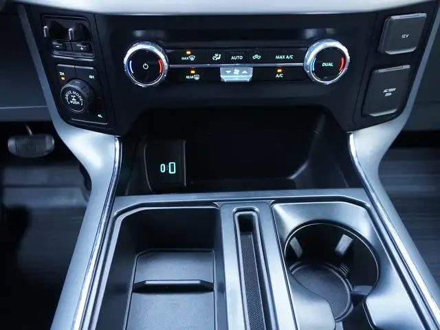 2023 Ford F-150 POWERBOOST FULL HYBRID, CLEAN HARD TO GET TRUCK! - Photo 9