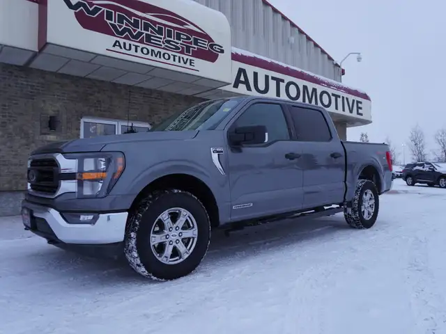 2023 Ford F-150 POWERBOOST FULL HYBRID, CLEAN HARD TO GET TRUCK! - Photo 12