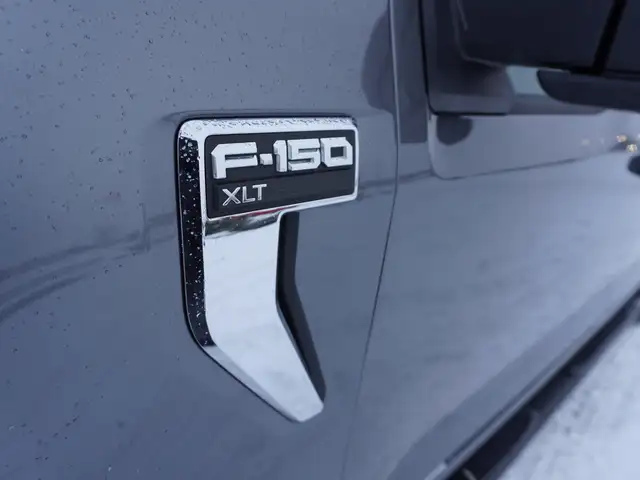 2023 Ford F-150 POWERBOOST FULL HYBRID, CLEAN HARD TO GET TRUCK! - Photo 16