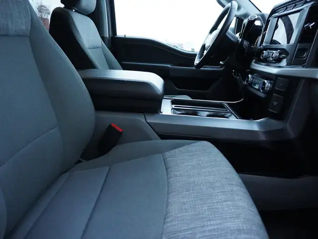 2023 Ford F-150 POWERBOOST FULL HYBRID, CLEAN HARD TO GET TRUCK! - Photo 25