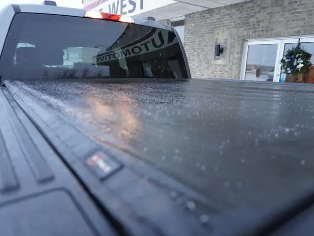 2023 Ford F-150 POWERBOOST FULL HYBRID, CLEAN HARD TO GET TRUCK! - Photo 35