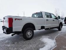 2024 Ford F-250 LIKE NEW - FX4 Crew Cab LONG BOX!! LOW KMS!! - Photo 10