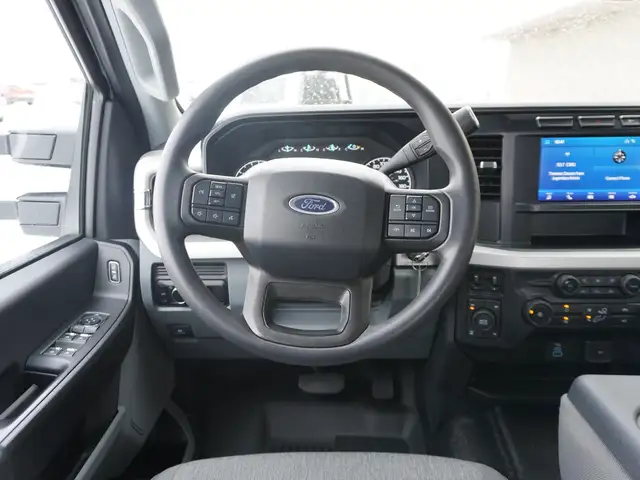 2024 Ford F-250 LIKE NEW - FX4 Crew Cab LONG BOX!! LOW KMS!! - Photo 17