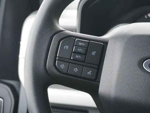 2024 Ford F-250 LIKE NEW - FX4 Crew Cab LONG BOX!! LOW KMS!! - Photo 18