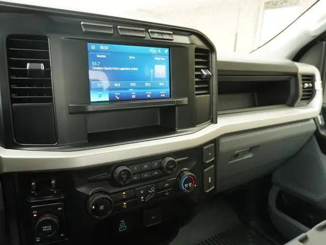 2024 Ford F-250 LIKE NEW - FX4 Crew Cab LONG BOX!! LOW KMS!! - Photo 23