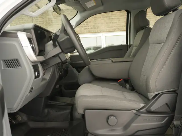 2024 Ford F-250 LIKE NEW - FX4 Crew Cab LONG BOX!! LOW KMS!! - Photo 29