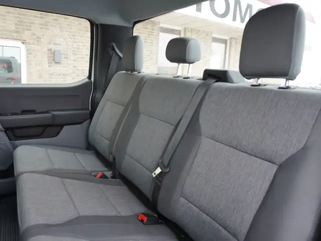 2024 Ford F-250 LIKE NEW - FX4 Crew Cab LONG BOX!! LOW KMS!! - Photo 38