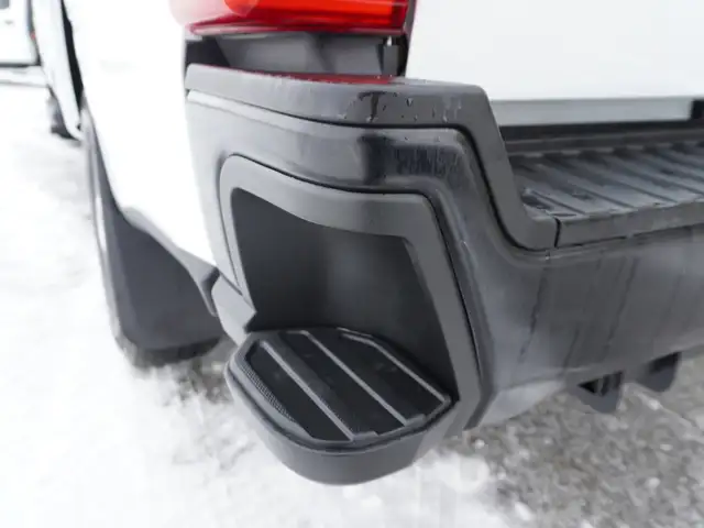 2024 Ford F-250 LIKE NEW - FX4 Crew Cab LONG BOX!! LOW KMS!! - Photo 43