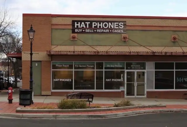 Phone Repair - HAT PHONES - Medicine Hat - Photo 2