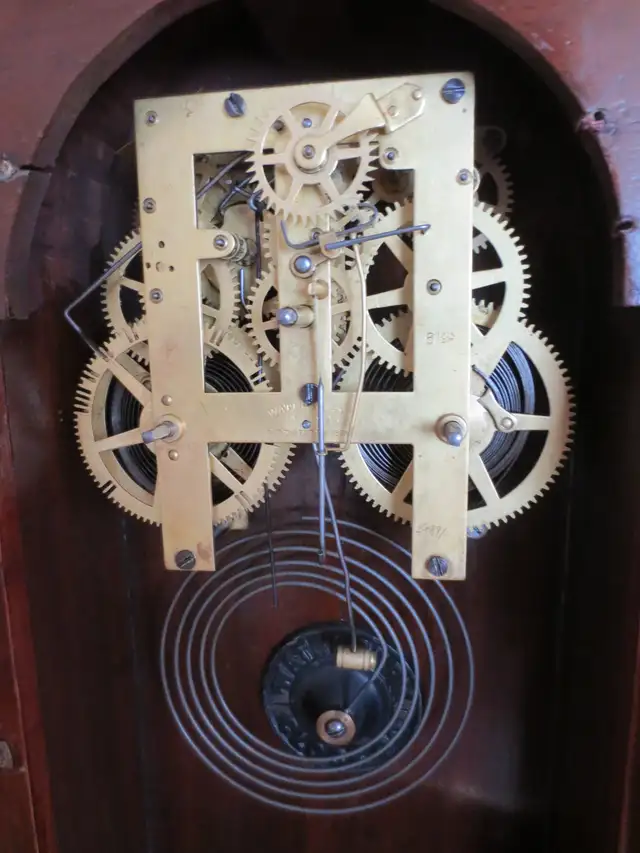 Vintage Waterbury Clock - Photo 3