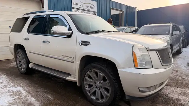 2007 Cadillac Escalade LUXURY - Photo 3