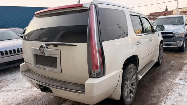 2007 Cadillac Escalade LUXURY - Photo 4
