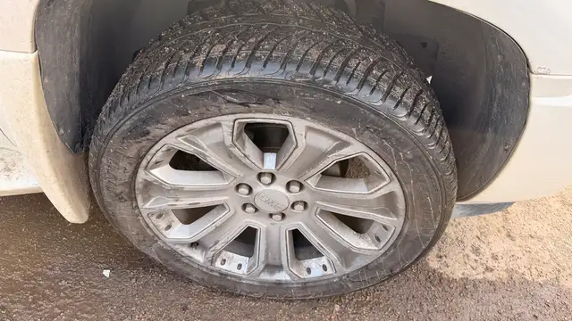 2007 Cadillac Escalade LUXURY - Photo 7