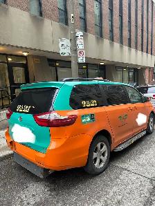 URGENT - 2015 Toyota Sienna Wheelchair Accessible Van