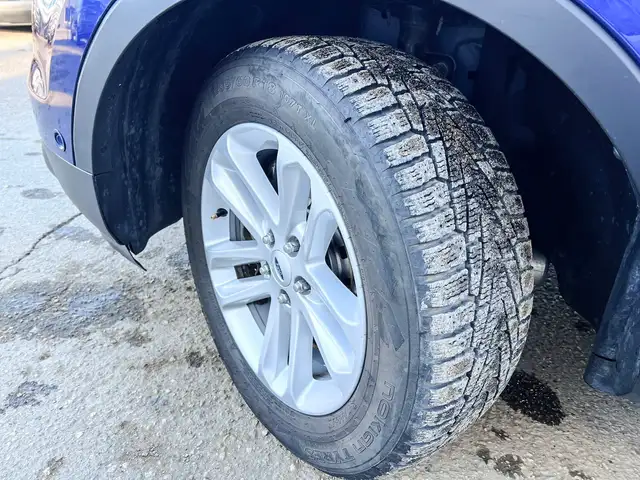 2015 Ford Explorer Limited AWD - Photo 2