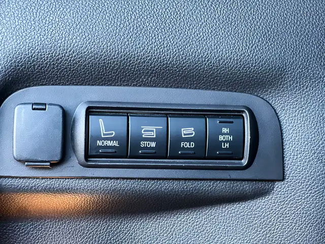2015 Ford Explorer Limited AWD - Photo 14