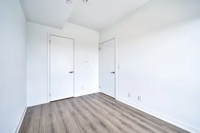 Luxury 1 BED   DEN Condo – The Thornhill, 7950 Bathurst - Photo 17