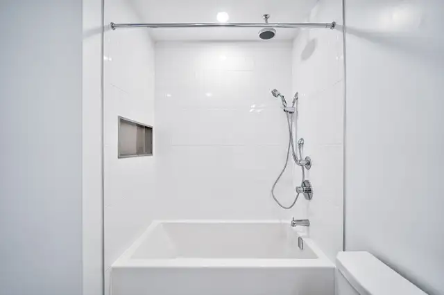 Luxury 1 BED   DEN Condo – The Thornhill, 7950 Bathurst - Photo 21