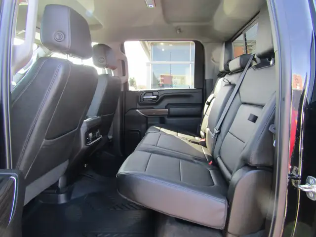 2022 Chevrolet Silverado 2500HD 4WD Crew Cab 159' LT Z71 PKG 6.6 - Photo 17