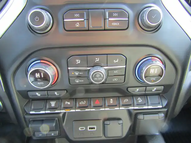 2022 Chevrolet Silverado 2500HD 4WD Crew Cab 159' LT Z71 PKG 6.6 - Photo 24