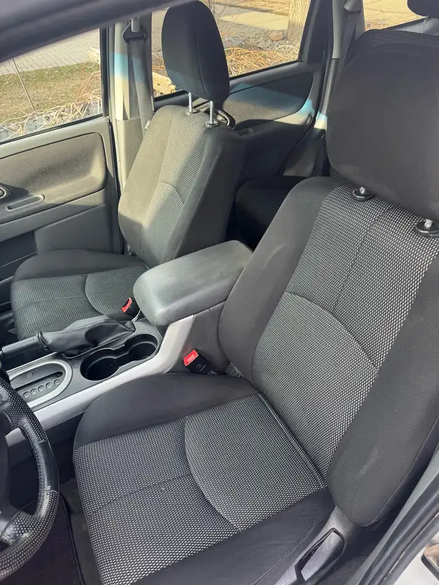 2006 Mazda Tribute AWD - Photo 6