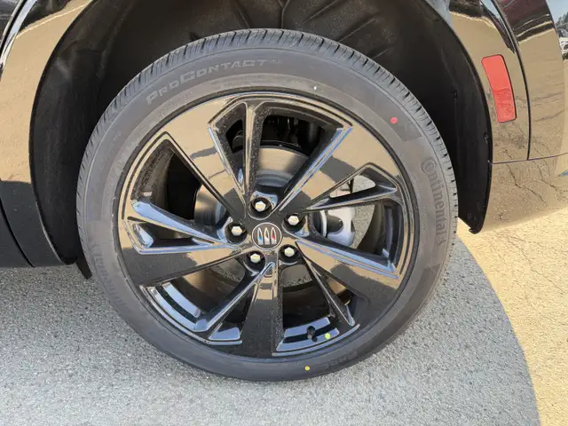 2026 Buick Envision Sport Touring - Leather Seats - $368 B/W - Photo 5
