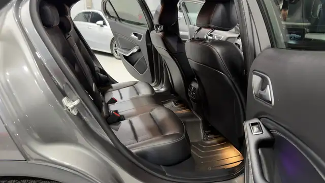 2018 Mercedes-Benz GLA-Class GLA250, Amg Pkg, HID Headlight, Bac - Photo 17