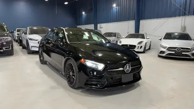 2019 Mercedes-Benz A-Class A 220, Amg Pkg, Sunroof, Heated Seats - Photo 2