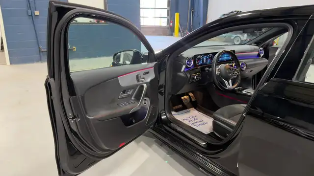 2019 Mercedes-Benz A-Class A 220, Amg Pkg, Sunroof, Heated Seats - Photo 10
