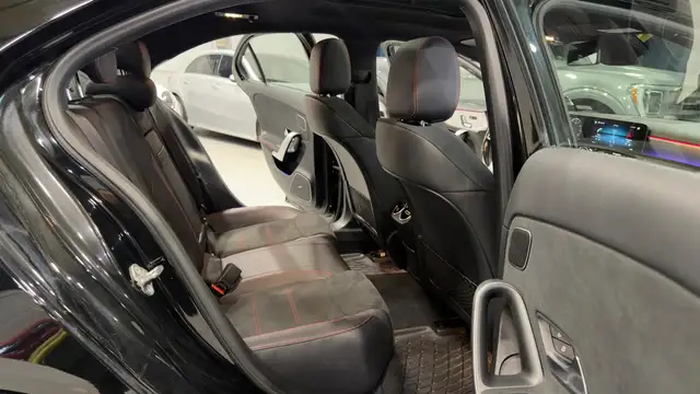 2019 Mercedes-Benz A-Class A 220, Amg Pkg, Sunroof, Heated Seats - Photo 18