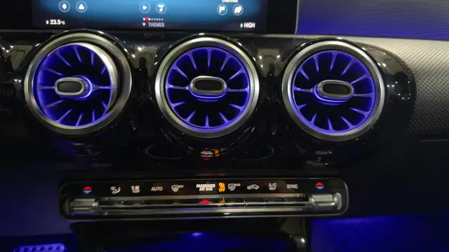 2019 Mercedes-Benz A-Class A 220, Amg Pkg, Sunroof, Heated Seats - Photo 27