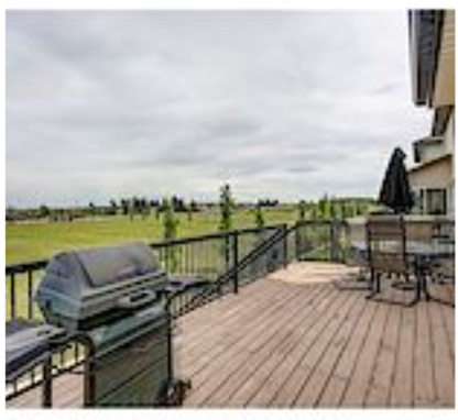 Main floor 3 bed.2.5 bath, bonus room and attached double garage - Photo 3