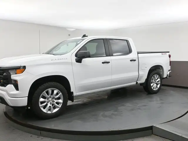 2024 Chevrolet Silverado 1500 CUSTOM 4x4 - Call 902-466-9550 App - Photo 3
