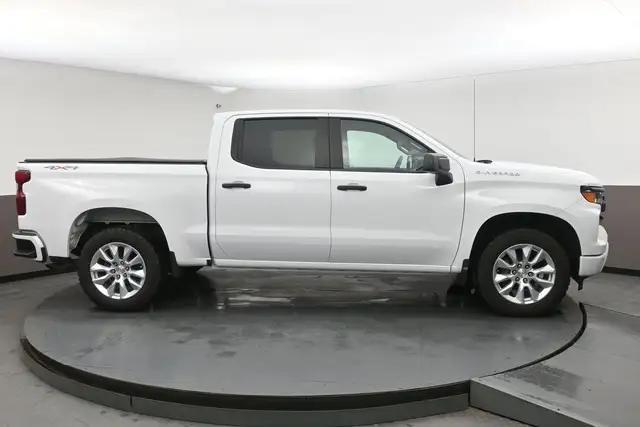 2024 Chevrolet Silverado 1500 CUSTOM 4x4 - Call 902-466-9550 App - Photo 9