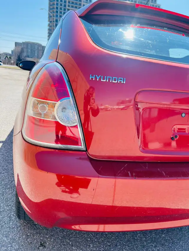 2009 Hyundai Accent Sport ( LOW KM ) - Photo 7