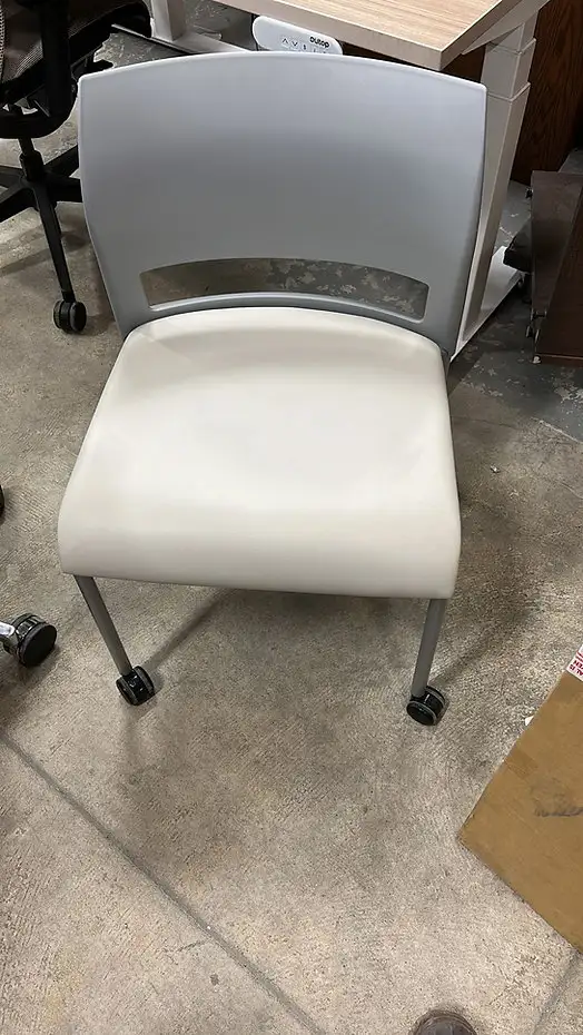 Steelcase Move Bar Height Stool-Excellent Condition-Call us!