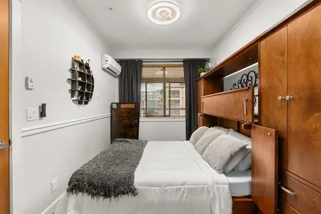 Langley Condo Rental - Photo 8