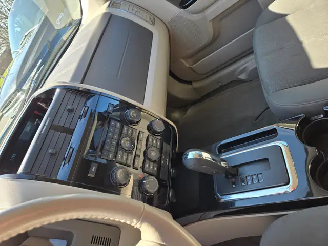 2011 Mazda Tribute AWD V6 Auto GX - Photo 15